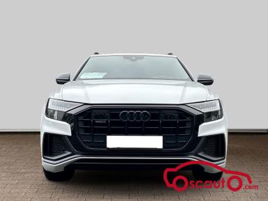 AUDI Q8 55 TFSIe Black Line PI quattro tip