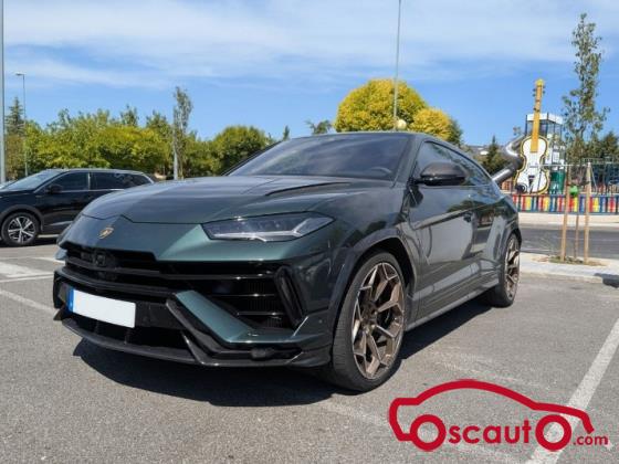 LAMBORGHINI  URUS PERFORMANTE