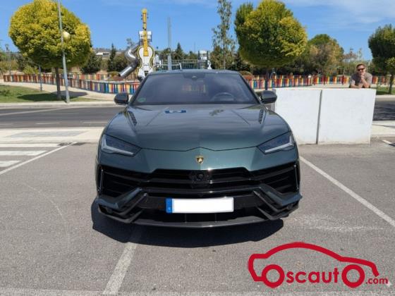 LAMBORGHINI  URUS PERFORMANTE